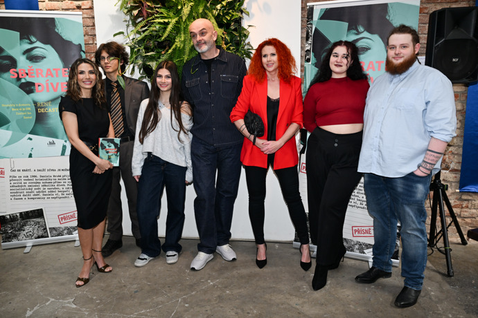 Na křtu knihy nechyběla ani Reného bývalá manželka Štěpánka a její syn Elias. Ten přivedl i svoji manželku. 