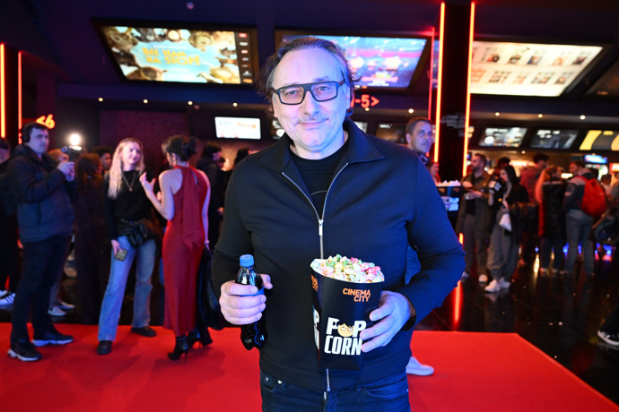 Marian Vojtko si dal popcorn.