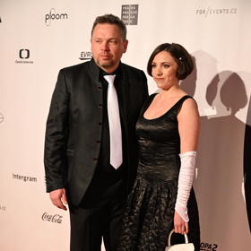 Klusák dorazil po boku Schejbalové.