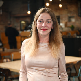 Po konci v seriálu ZOO se také ohradila proti zprávám, že je na dlažbě.