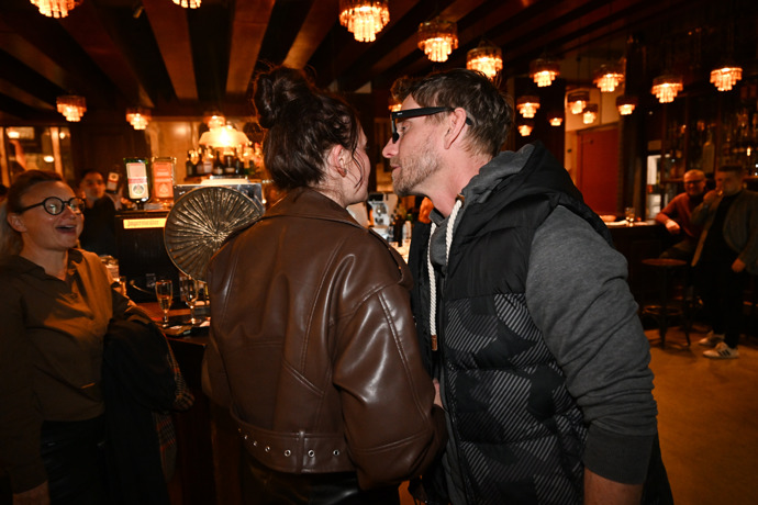 Jaromír Nosek dorazil na premiéru dokumentu Derecidiva se svou partnerkou.