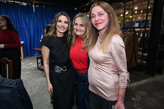 Křest knihy Sběratel dívek byl plný známých krásek.