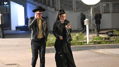 FOTO: MMA zápasník Andrej Kalašnik s doprovodem.