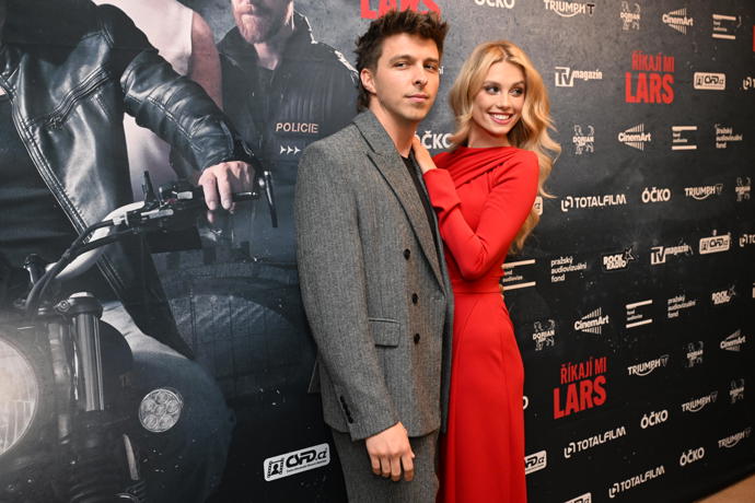 Justýna Zedníková ve snímku Říkají mi Lars ztvárňuje jednu z hlavních rolí.