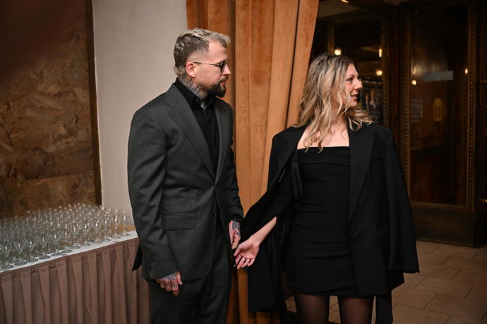 Zamilovaní snoubenci Marpo a Lenny.