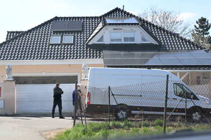 Na Vémoland dorazili stěhováci.