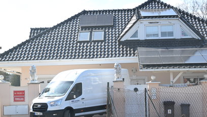 FOTO: Na Vémoland přijeli stěhováci.