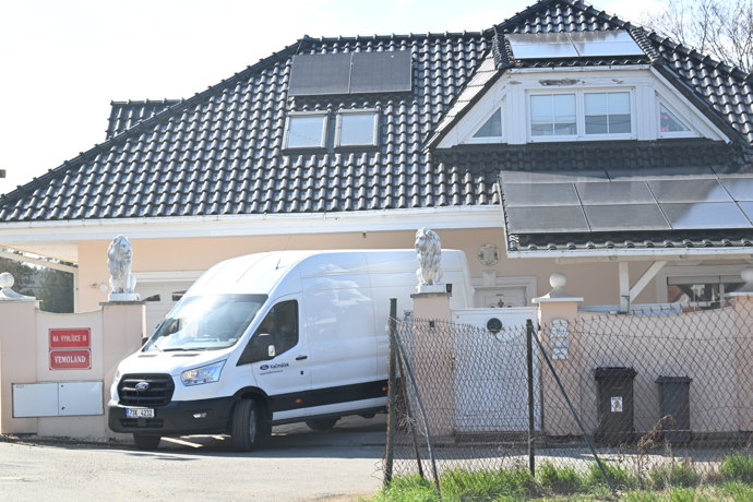 Na Vémoland přijeli stěhováci.