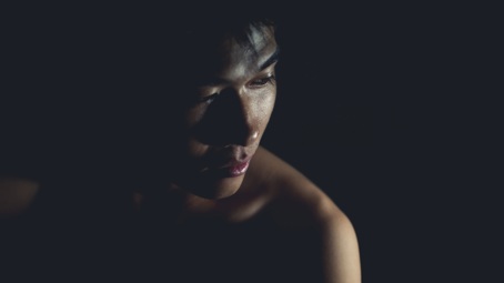 Chladnokrevná vražedkyně Angela Simpson:  Brutálně umučila vozíčkáře, krev v žilách tuhla i kriminalistům