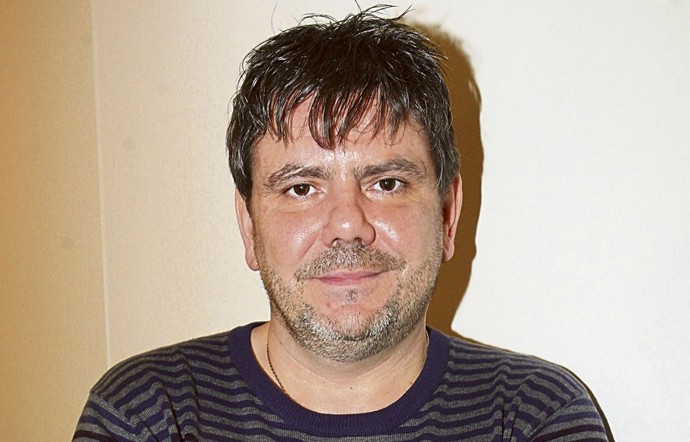 Jiří Procházka si v roce 1977, kdy mu bylo čtrnáct, ve filmu Ať žijí duchové zahrál Janka. Kariéra herce ho ale nečekala, na konzervatoř ho nevzali. Umění se však věnuje i dnes, především hudbě.