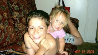 Paris Bennett a jeho sestra Ella