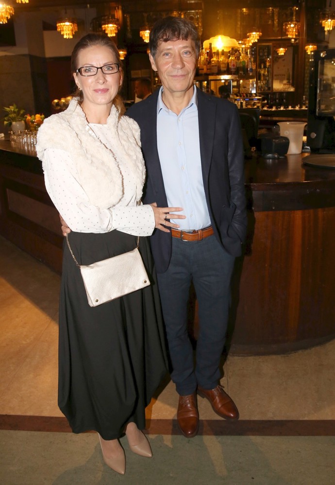 Své soukromí si herec pečlivě střeží. Nicméně před sedmi lety vyšlo najevo, že se podruhé oženil. Jeho vyvolenou se stala Jolana Kijonková.