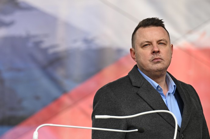 Václava Moravce v minulosti kritizoval také Jindřich Rajchl.