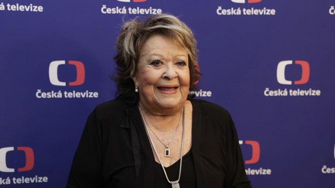 Jiřina Bohdalová se na DAMU dostala až napotřetí: Mezitím učila na prvním stupni děti a poznala otce své jediné dcery