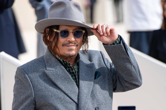 Herec Johnny Depp rozhodně není nudný "týpek". Jeho život je plný slavnějších i méně známých historek. Na Nova Cinema se nyní můžete podívat na film Kokain, ve kterém hraje hlavní roli.