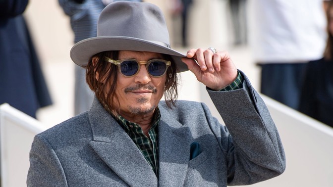 Tři tajemství Johnnyho Deppa: Bojoval s vážnými finančními problémy i málo známou poruchou zraku