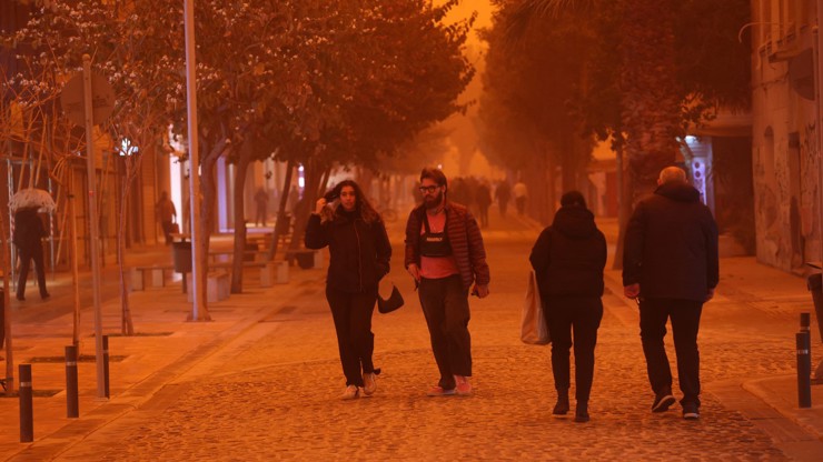 Saharský prach v Řecku.