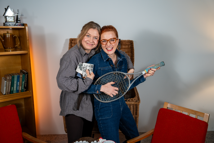 V kompletně džínovém outfitu zazářila s kolegyní Zuzanou Zlatohlávkovou. 