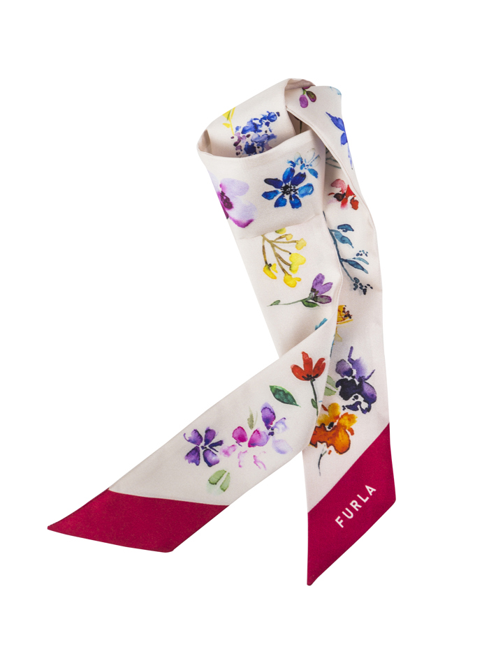 Šátek na kabelku, Furla, 1900 Kč (outletová cena 1200 Kč)