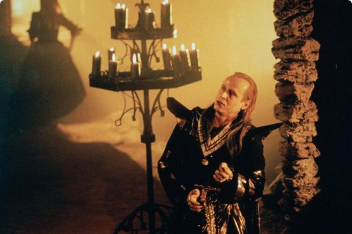 snímek z pohádky Pták Ohnivák (Karel Roden)