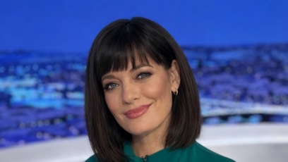 FOTO: Lucie Borhyová v černé paruce.
