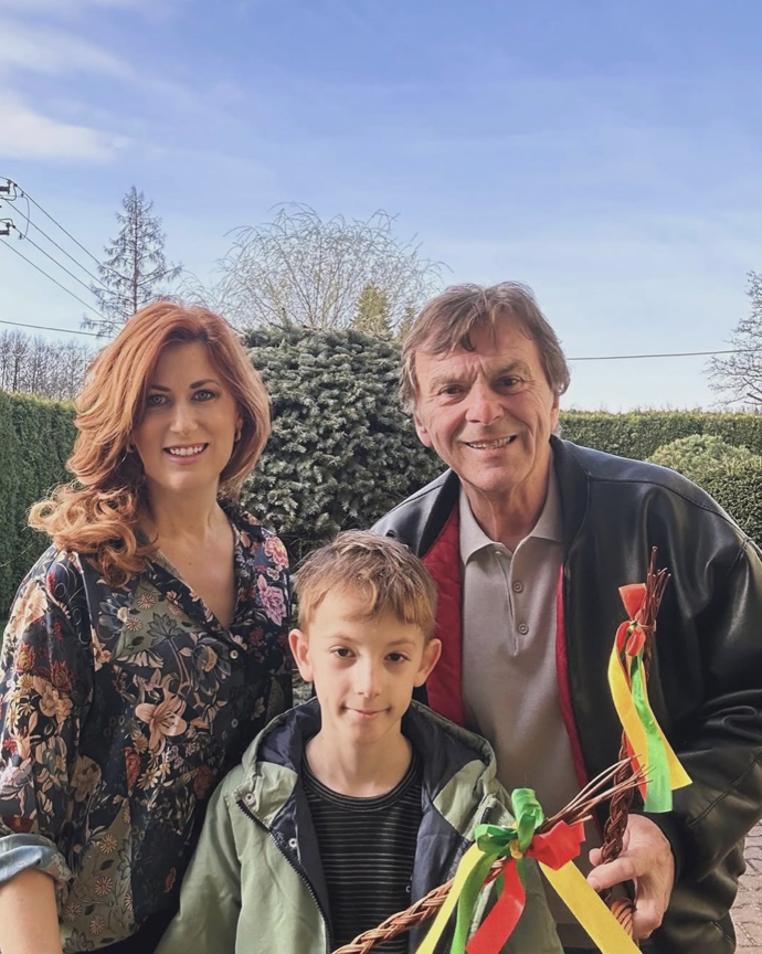 Monika Trávníčková s manželem Pavlem Trávníčkem a synem na Velikonoce.