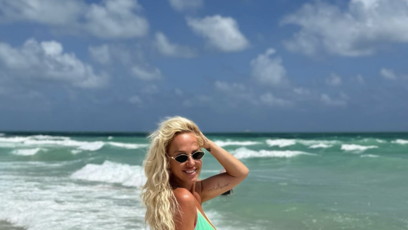 FOTO: Zuzana Belohorcová se pyšní výstavní figurou.