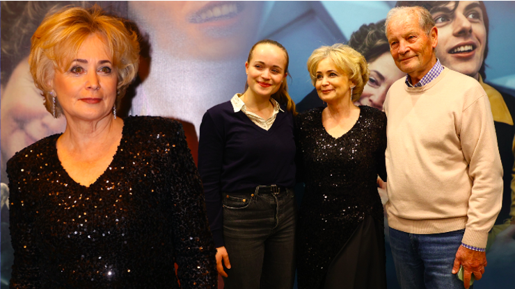 Úchvatná Jana Nagyová snad zastavila čas: Na premiéře snímku Šampión ukázala rodinu