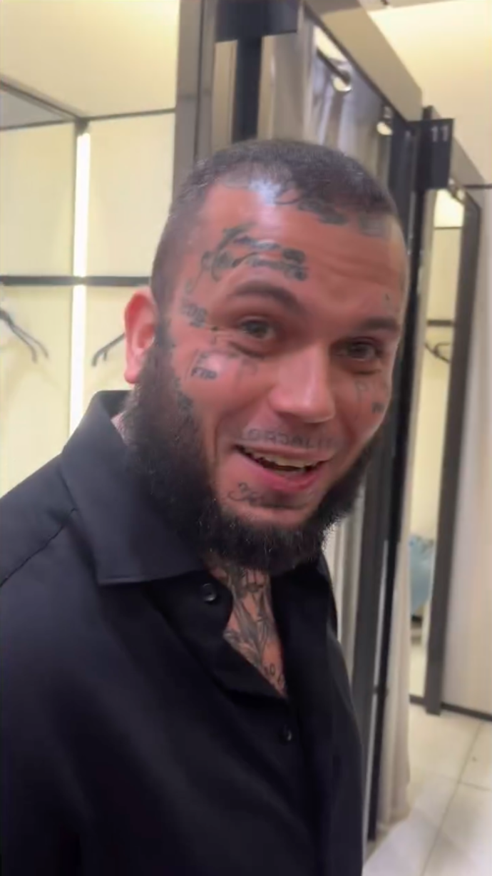 Ztracené kalhoty řešil naprosto absurdním způsobem.