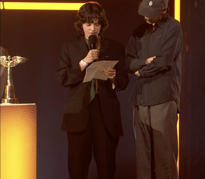 Její výzva k bojkotu hlavního sponzora, který udílení cen financuje, vyvolala velmi rozporuplné reakce.