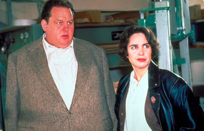 Oblíbená vyšetřovatelka Sabrina z Big Benu prochází kvůli zákeřné rakovině osobním peklem.