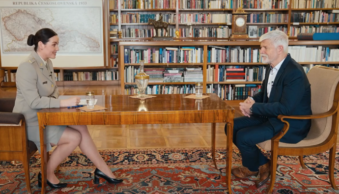 Prezident Petr Pavel se v rozhovoru podělil o střípky z dětství. Přiznal, že byl raubíř.