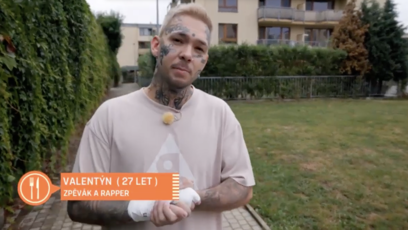 FOTO: Rapper se objevil v Prostřenu!.