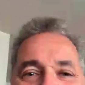 Jako první zavolali Martinovi Dejdarovi.