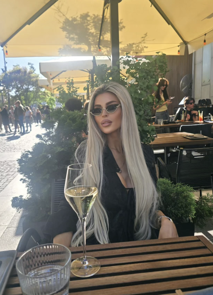 Lela Ceterová je single a šťastná.