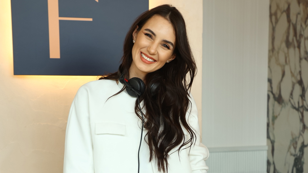 Kristyna Schicková je DJka i modelka. 