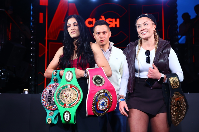 Lucie Horváth Sedláčková vs. Hanka Gelnarová. 