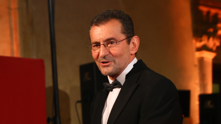 Herec Ondřej Vetchý získal mediali za zásluhy o stát v oblasti kultury a umění.    