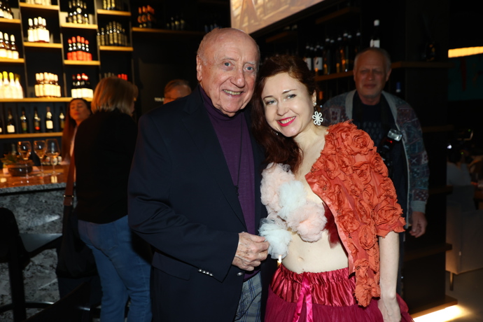 Eva Toulová a Felix Slováček.