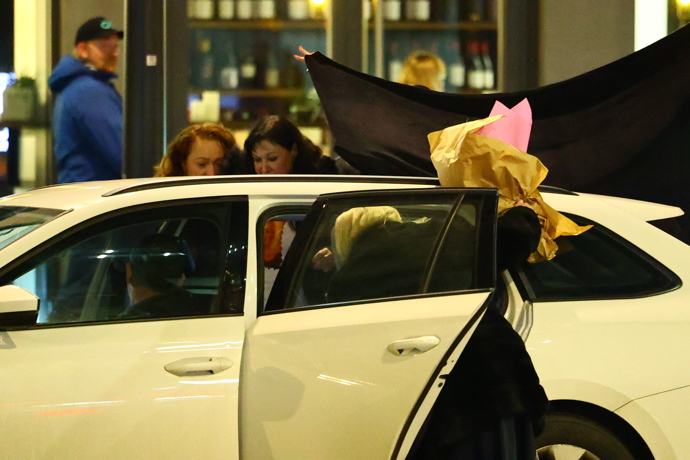  Dagmar Patrasová odjíždí.