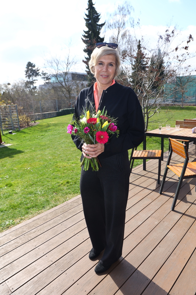 Vrcholový sport se ale do rodiny Kateřiny Neumannové nakonec přece jenom velkou oklikou vrátil.