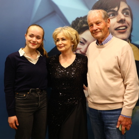 Jana Nagyová na premiéře snímku Šampión s manželem Toni Pulmem a dcerou Sophii-Emmou.