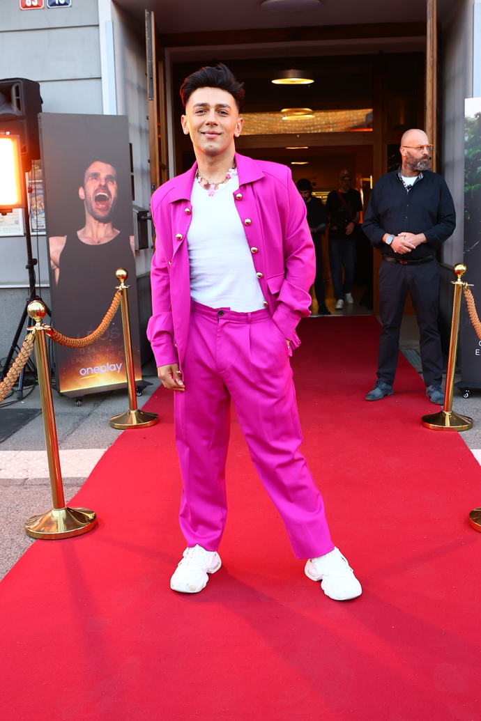 Na premiéru dokumentu Leoše Mareše dorazil zpěvák Jan Bendig. 