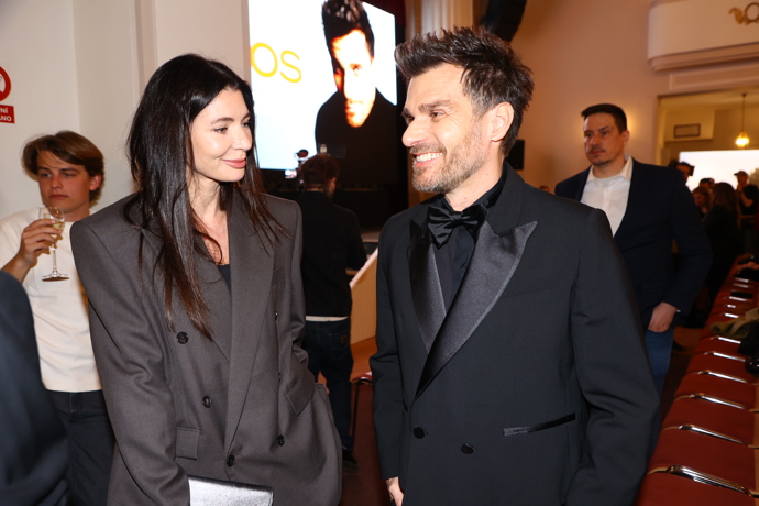 Leoš Mareš se svou manželkou.