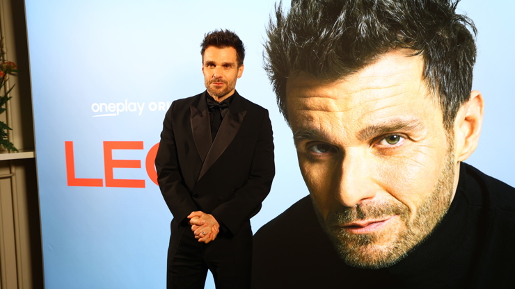 Moderátor Leoš Mareš.