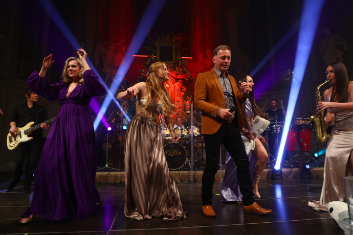 Šárka Vaňková a Petr Vondráček spolu zazpívali hity Knoflíky lásky a Hej, pane diskžokej.