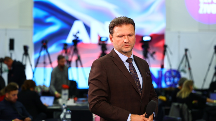 Radek Vondráček dorazil do štábu hnutí ANO.