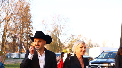 FOTO: Martina Pártlová a Josef Vařeka dorazili ve velmi dobré náladě.