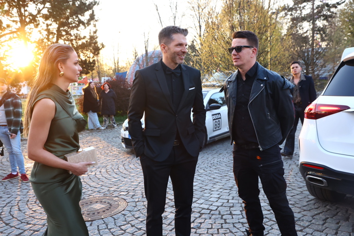 Dj Roxtar v novm songu nazývá Klempíře "veřejnoprávním vrahem". Vadí mu mimo jiné škrty v rozpočtu ČT a ČRo.
