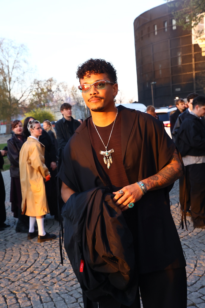 Zpěvák Ben Cristovao.